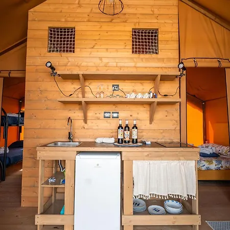 Agriglamping Munai Luxe tent